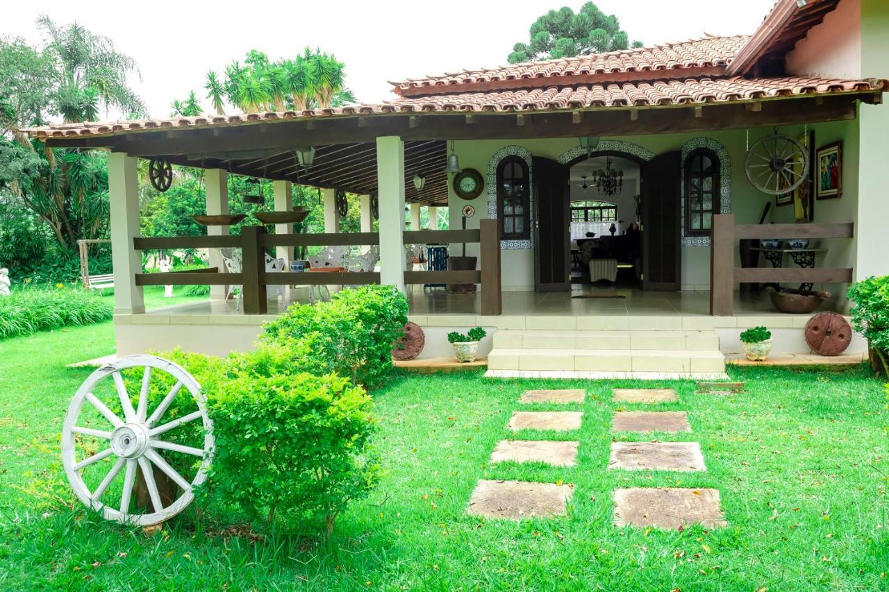 Fazendinha Nossa Senhora Da Medalha Milagrosa Villa โอโร ฟีโน ภายนอก รูปภาพ