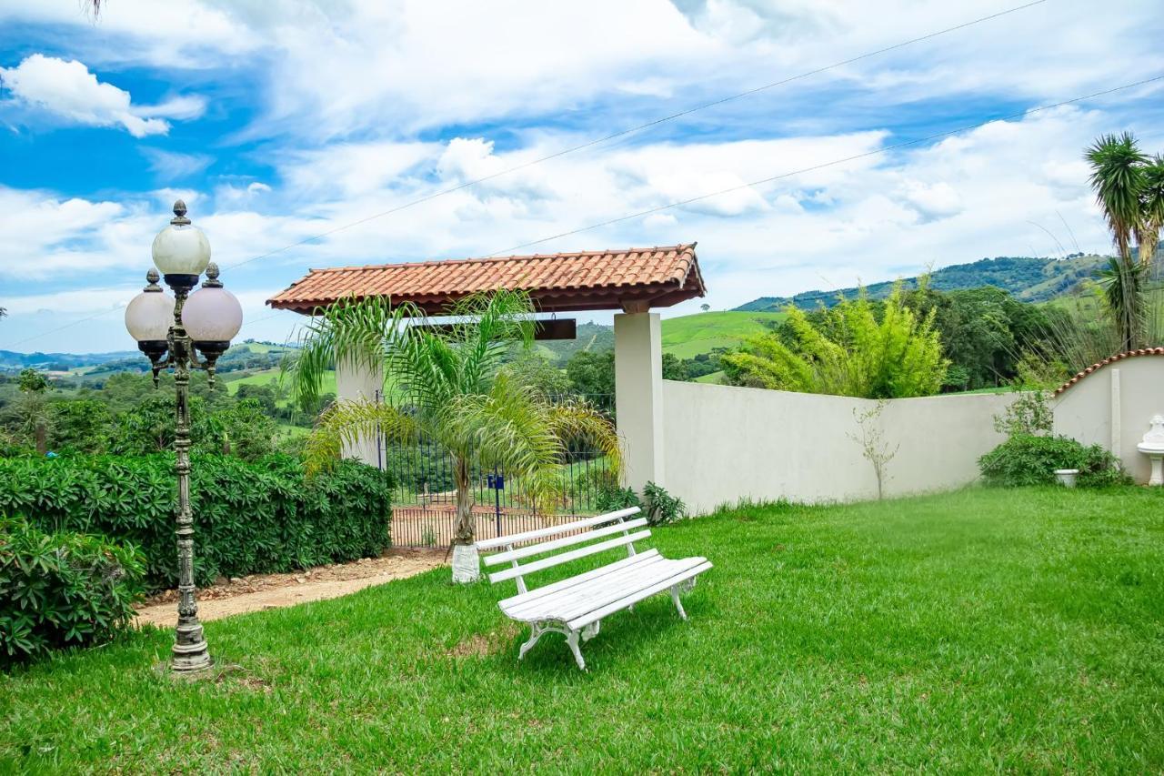 Fazendinha Nossa Senhora Da Medalha Milagrosa Villa โอโร ฟีโน ภายนอก รูปภาพ